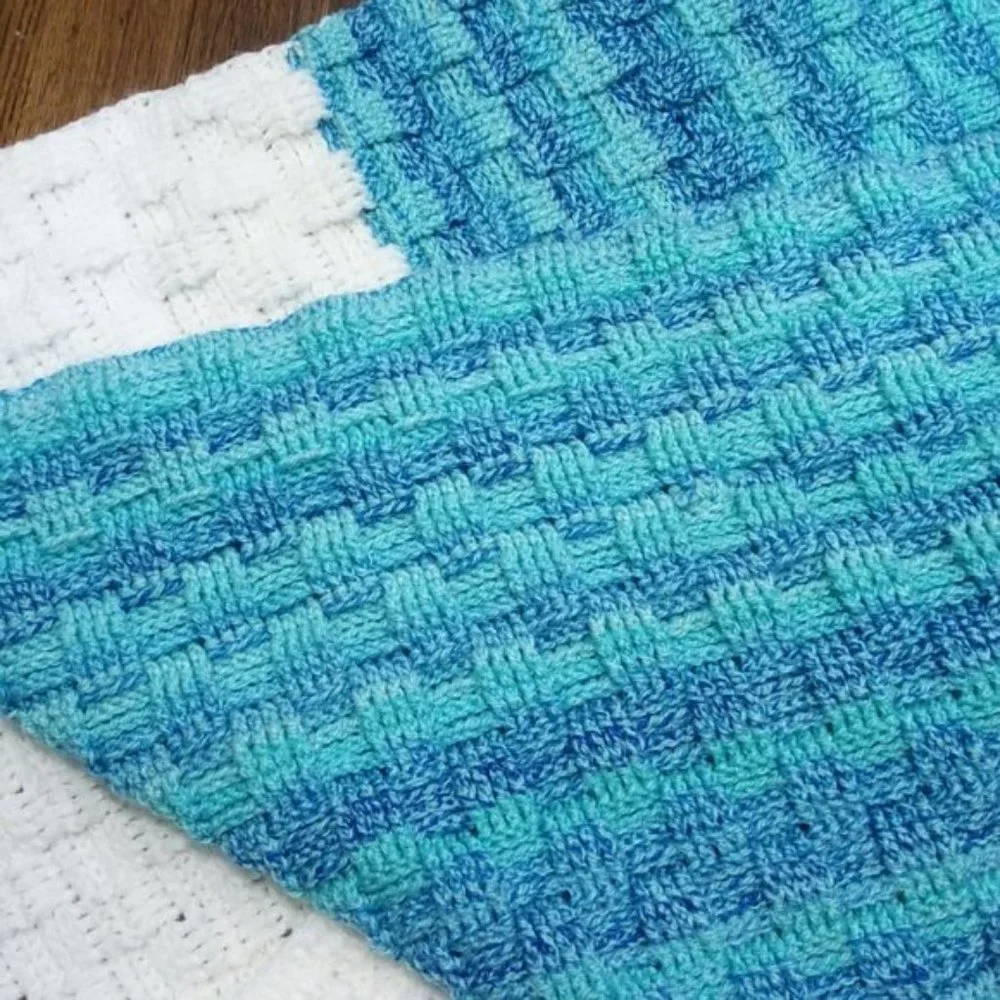 Hand Crafted Crochet Baby Blanket Lapghan Afghan Cerulean Blue Essential NWT